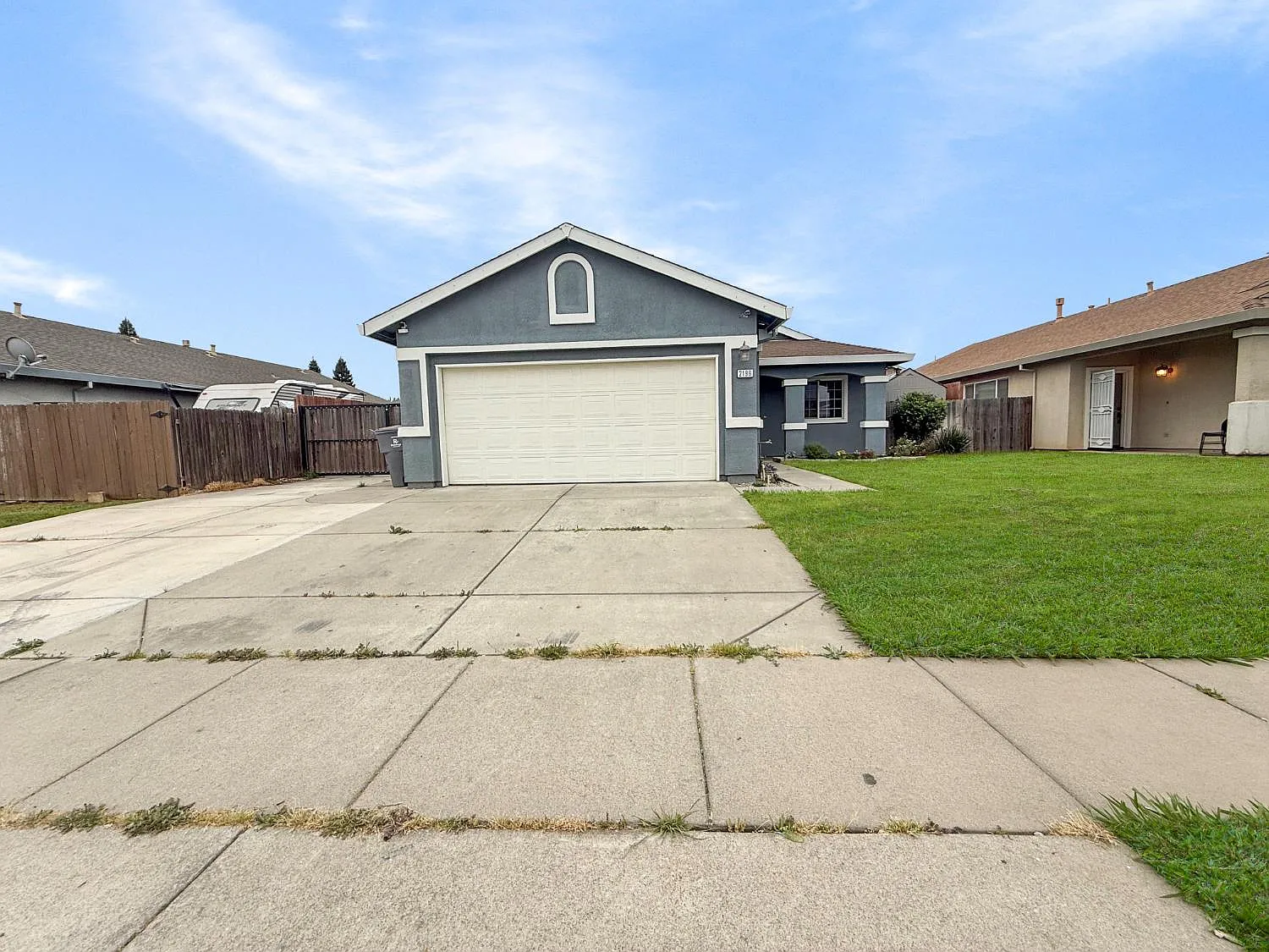 2196 Roberta Ave photo 1