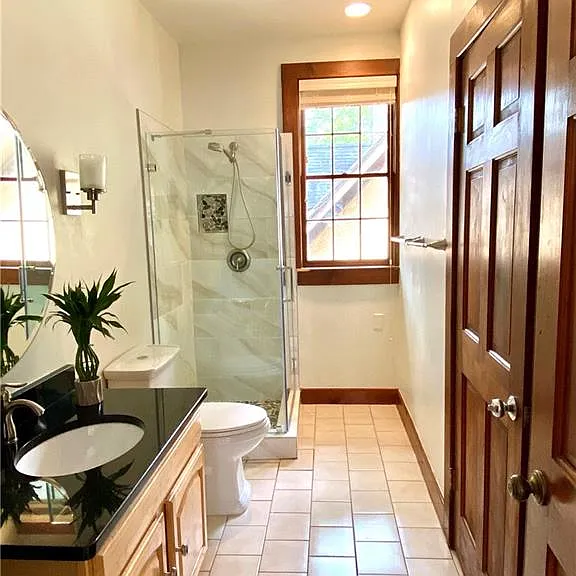 232 Sydney St SE #B — Photo 8