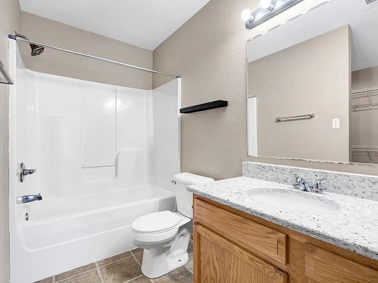 316 Apple Valley Dr — Photo 13