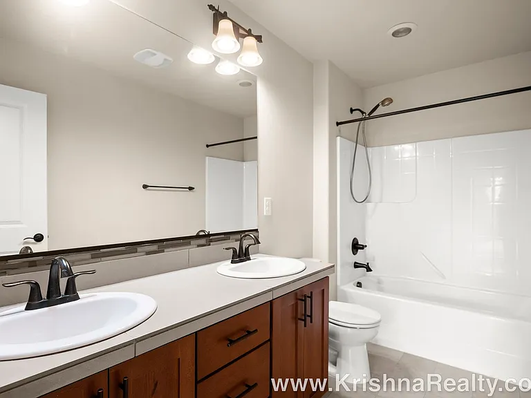 7515 NE Owens St — Photo 19