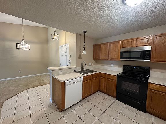 3rd image of 6063 Maggies Cir Unit 110