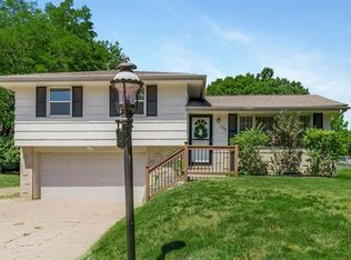 2700 Baker Rd, Independence, MO 64057