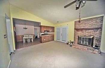 2nd image of 3921 Lombard Ct