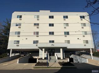10 Orchard St APT 1C, Hackensack, NJ 07601