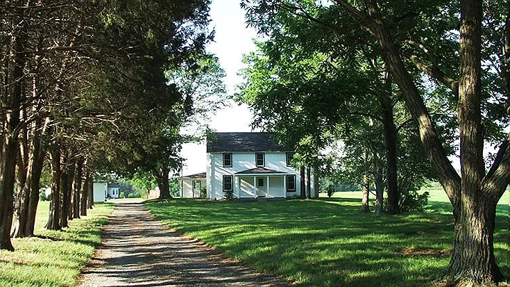 Building Photo - 3256 Thompsons Mill Rd