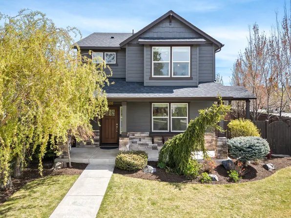 63250 NW Newhall Pl, Bend, OR 97703