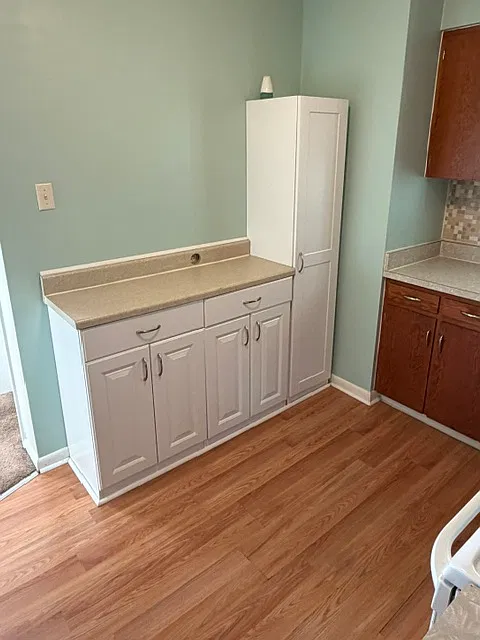 2 bed, 700 sqft, $750 — Photo 4