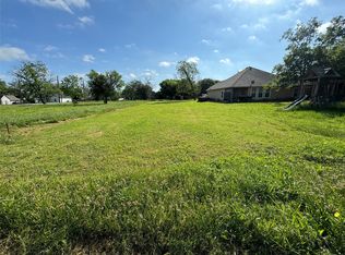 205 Oak St, Venus, TX 76084