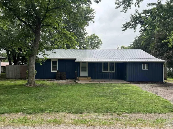 315 N Hassebroek St, Riley, KS 66531