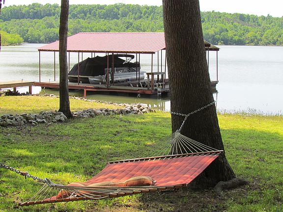 4th image of 770 Driftwood Dr