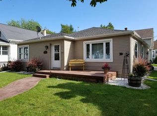 1825 27th St, Two Rivers, WI 54241