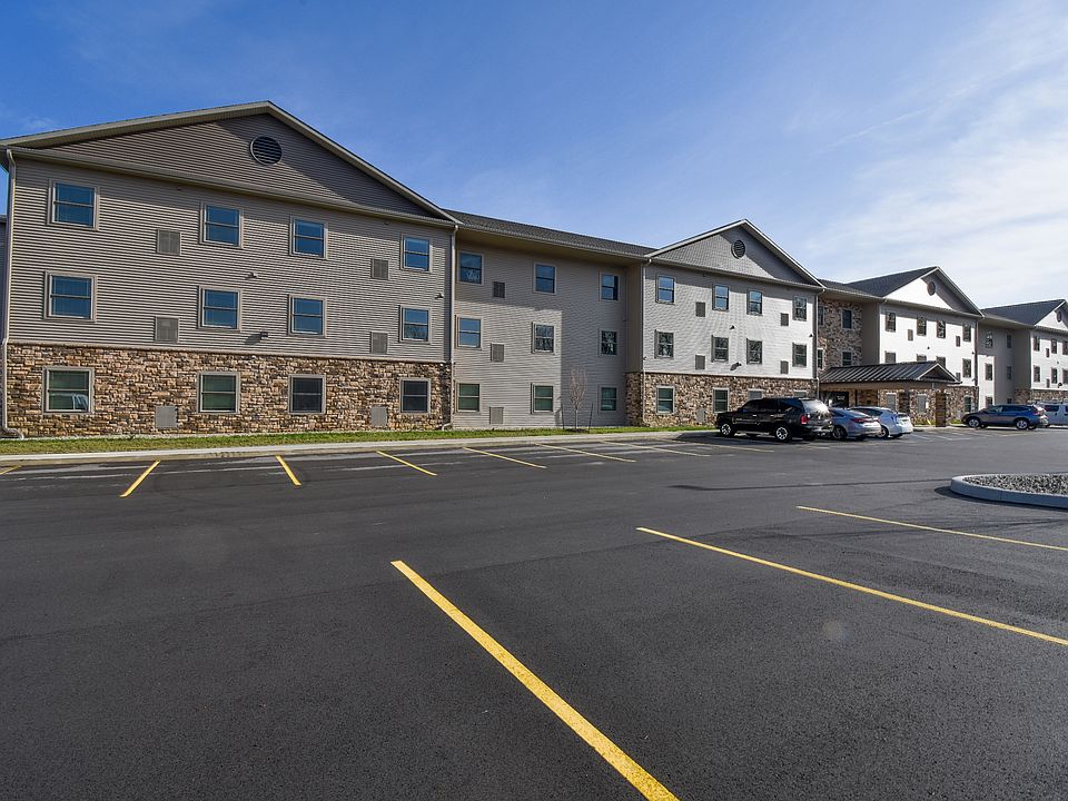 1st image of 400 N Terrace Blvd #214