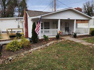 929 Ridge Rd, Marion, NC 28752