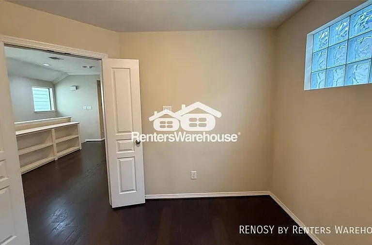 829 W 26th St — Photo 21