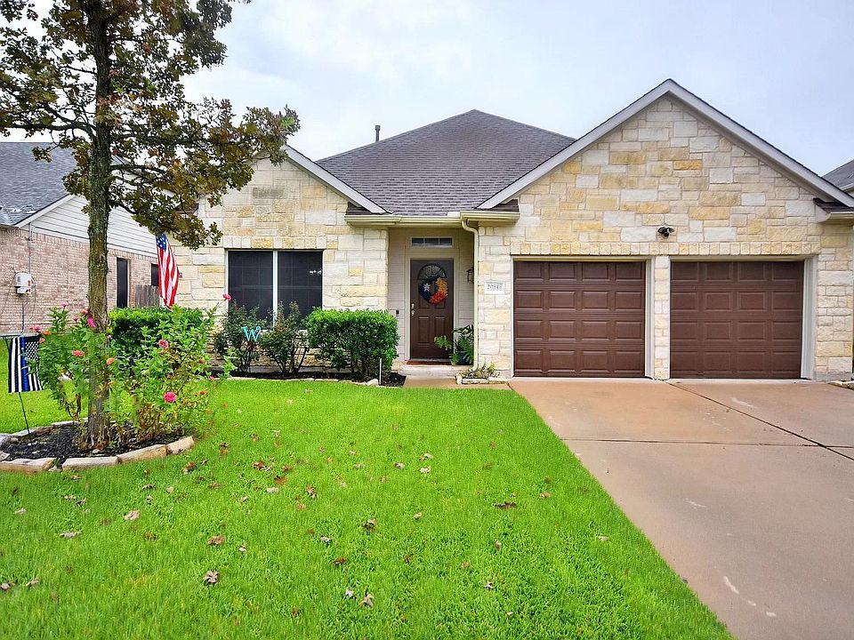 1st image of 20848 Silverbell Ln