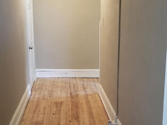 3rd image of 299 Summit Ave APT 3