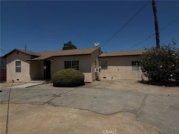 11811 Peoria St, Sun Valley, CA 91352
