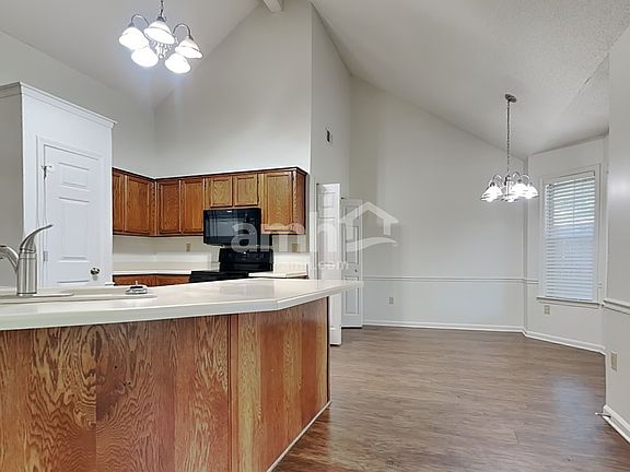 5th image of 4135 Meadowfield Ln