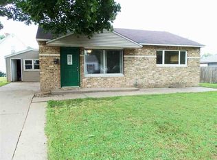 3718 Sunnyside Ave, Davenport, IA 52802