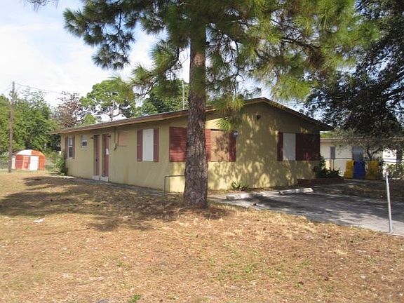 2nd image of 1527 NW 7th St