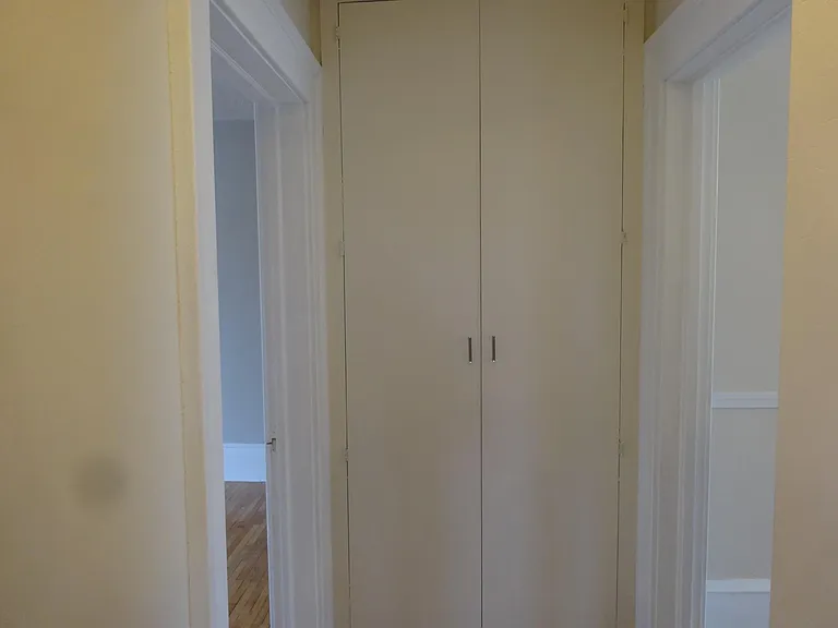48 Sherman Pl — Photo 25