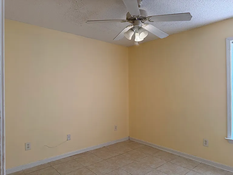 123 Bonnie Bridge Cir — Photo 7