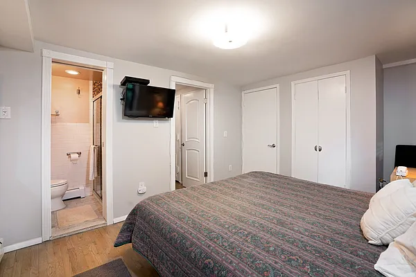 Sold by Keller Williams NYC | media 22