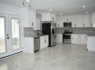 6126 Shadow Crest St, Houston, TX 77074