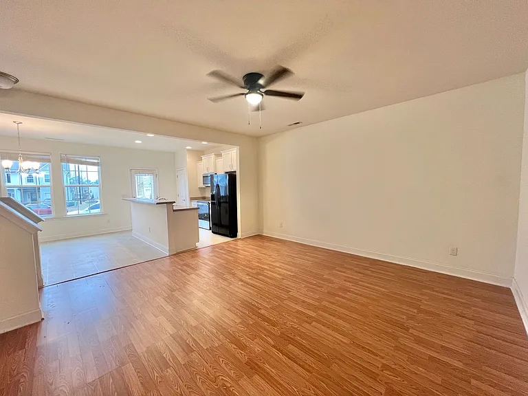 4426 Lord Joseph Ct — Photo 4