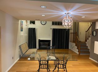 68 Wendover Ct, Bedminster, NJ 07921