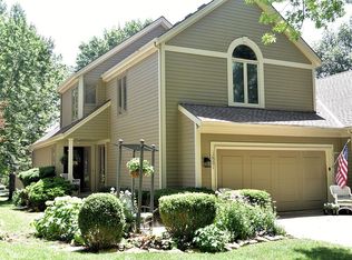 12001 Mackey St, Overland Park, KS 66213