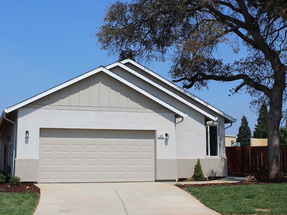 1st image of 645 Jardin Ct