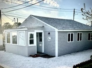 218 Old Wharf Rd, Dennis Port, MA 02639