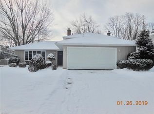 3219 Bowmen Ln, Parma, OH