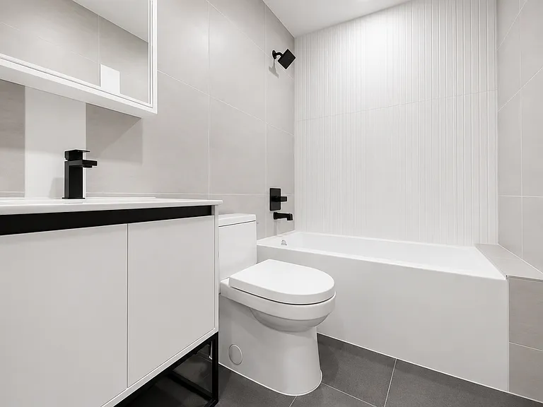 720 De Kalb Ave #2 — Photo 4