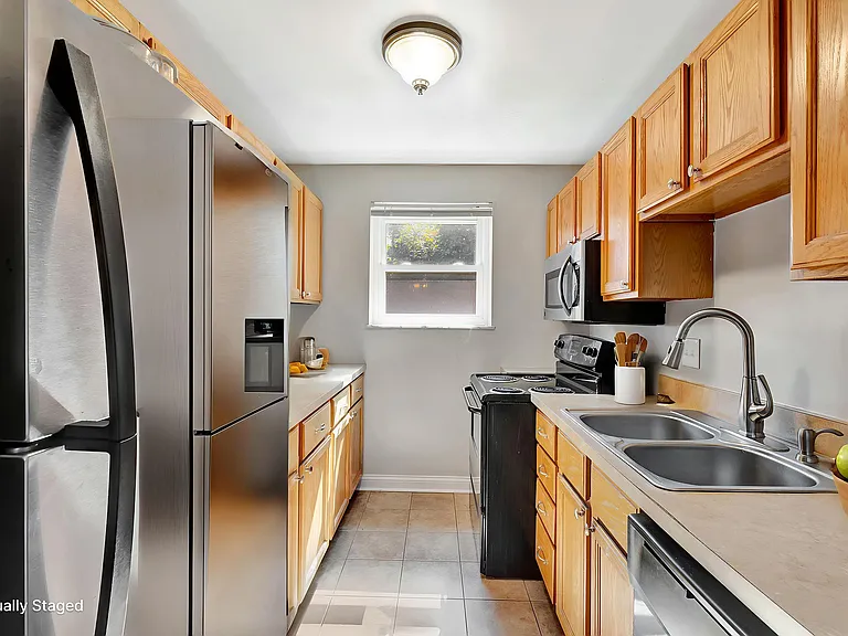 2270 Madison Rd #3C — Photo 11