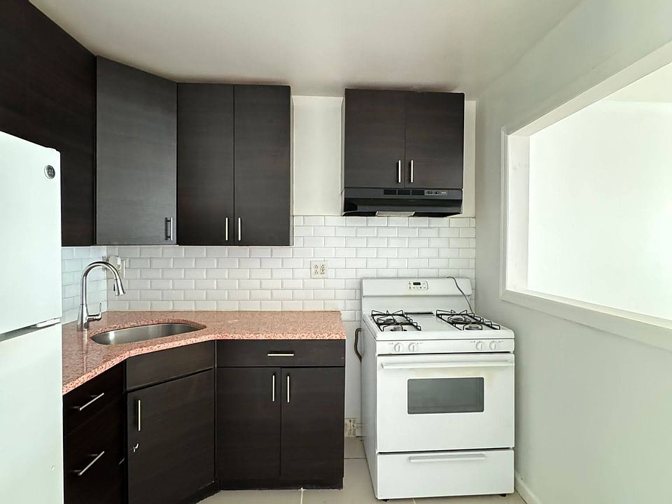 1st image of 269 Verona Ave #1