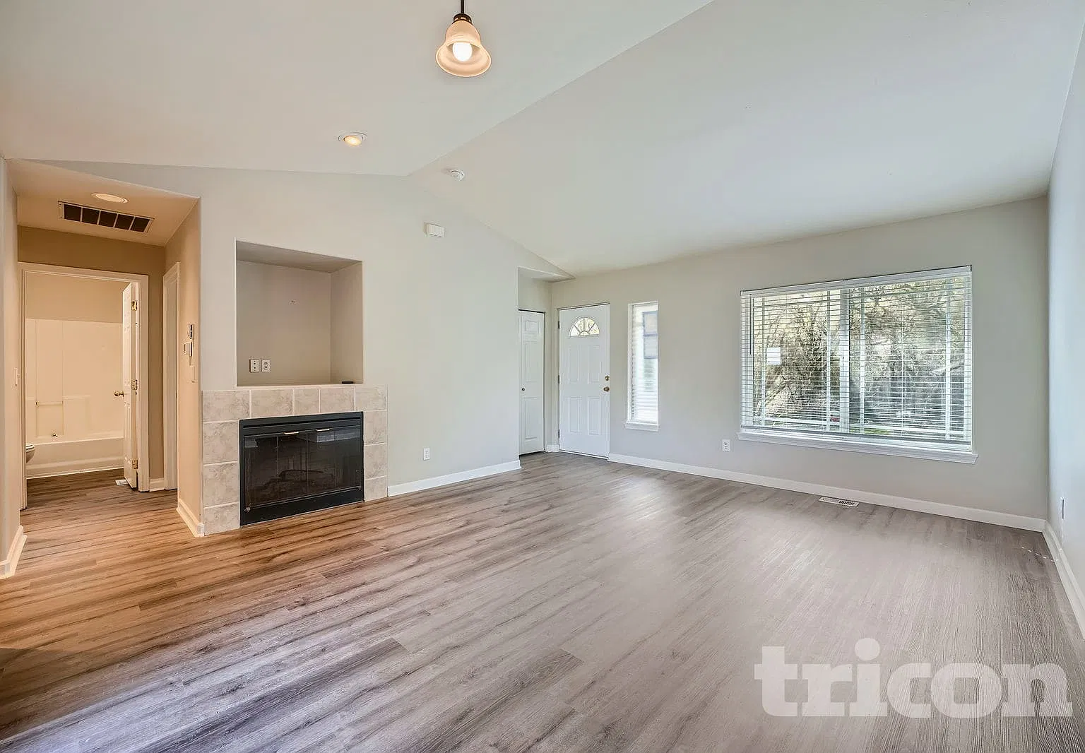 2036 South Kent Des Moines Road Des Moines WA — Photo 4