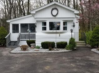 19 Conestoga Trl, Brookfield, MA 01506