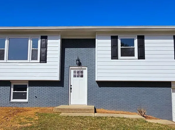 3093 W Serenity Pkwy, Connersville, IN 47331