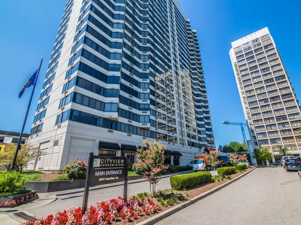 2001 Hamilton St APT 1421, Philadelphia, PA 19130