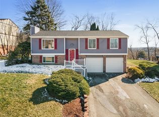406 Blaze Dr, Glenshaw, PA