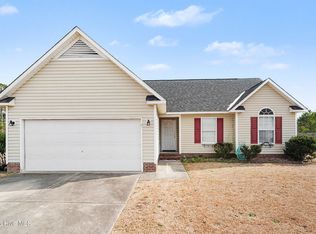 49 Whisper Creek Ct, Linden, NC 28356