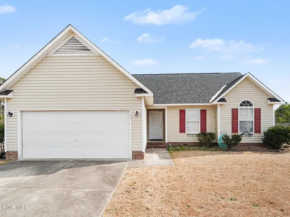 49 Whisper Creek Court, Linden, NC 28356