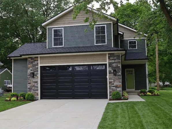 5822 Fernwood Ave, Fort Wayne, IN 46809