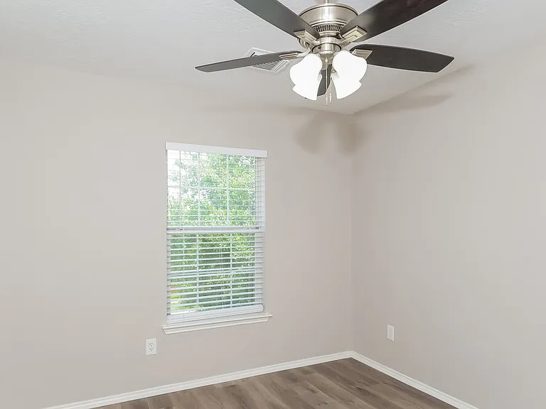 7318 Cypress Prairie Dr — Photo 14