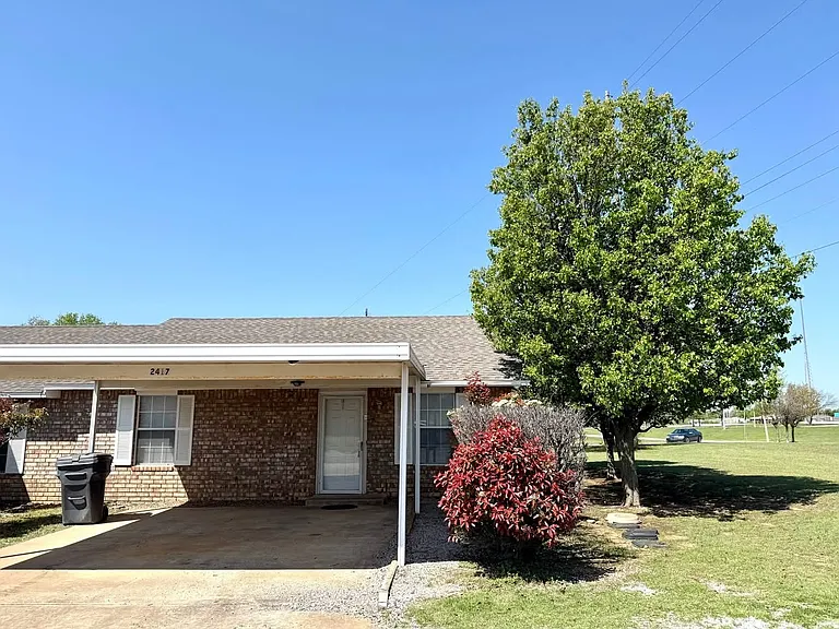 2417 Rustic Dr — Photo 6