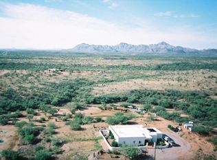 11 Wood Ln, Tubac, AZ 85646