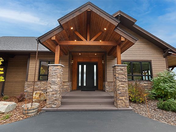 4th image of 748 Ranch Ridge Ln