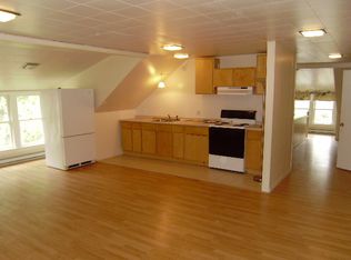 108 N 6th St #301, Stroudsburg, PA 18360